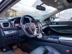 نيسان ماكسيما